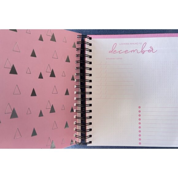 17 Month Planner Black CAMO  Aug 2025 -Dec 2026 Weekly Planning Note Page Gift - Picture 8 of 16